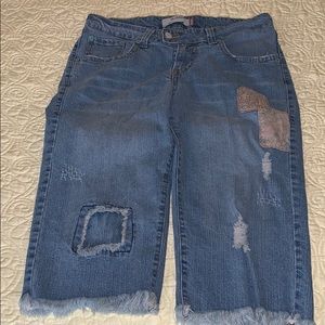 Levi’s 504 Hobo Capris